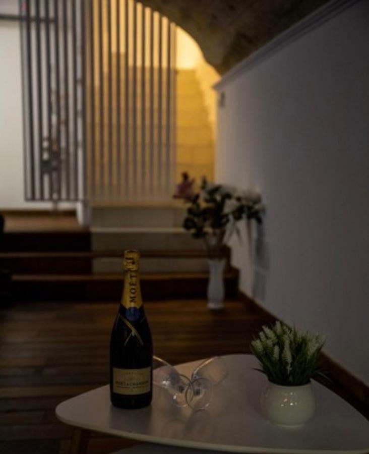 Lc Luxury Apartment バーリ エクステリア 写真